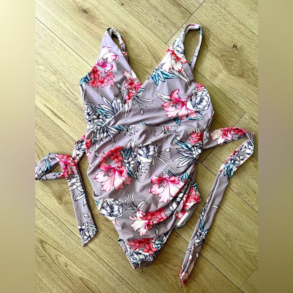 Maternity swim suit